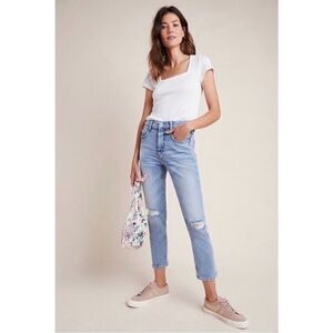 Pilcro And The Letterpress High Rise Slim Jeans
Light Wash Distressed Size 29